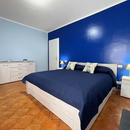 Apartamento Stefano's Guests House: 2 Bedrooms & Parking In *